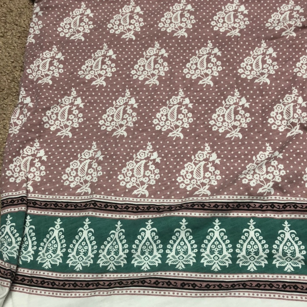 Patterned Tee - Picture 3 of 3